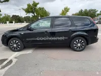 Usado Ford Focus Trend 109 CV (80 kW) 2005 Negro Familiar