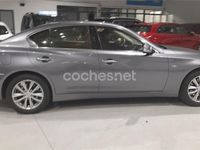 Usado Infiniti Q50 Premium 170 CV (125 kW) 2018 Gris / plata Berlina