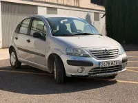 Usado Citroën C3 Exclusive 92 CV (67 kW) 2002 Gris / plata Utilitario