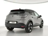 Usado Renault Captur Techno 100 CV (73 kW) 2025 Gris SUV