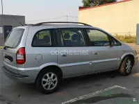 Usado Opel Zafira Elegance 125 CV (91 kW) 2004 Blanco Monovolumen