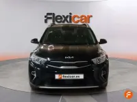 Begagnad Kia Stonic 84 HK (61 kW) 2022 Svart SUV