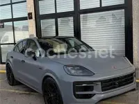Usado Porsche Cayenne E-Hybrid Coupe Black Edition 470 CV (345 kW) 2026 Gris / plata SUV