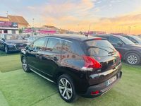 Usado Peugeot 3008 Active 120 CV (88 kW) 2014 Negro Familiar