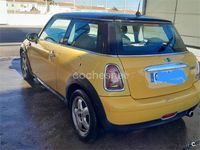 Usado Mini Cooper 120 CV (88 kW) 2008 Amarillo Utilitario