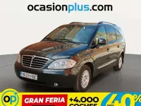 Usado SsangYong Rodius 165 CV (121 kW) 2010 Negro Monovolumen