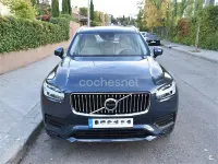 Używany Volvo XC90 Momentum 235 KM (172 kW) 2021 Niebieski SUV