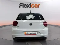 Usado VW Polo Advance 95 CV (69 kW) 2020 Blanco Utilitario
