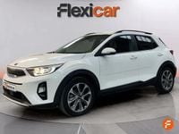 Usado Kia Stonic 110 HP (80 kW) 2018 Branco SUV