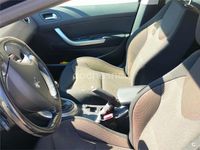 Usado Peugeot 308 Active 115 CV (84 kW) 2013 Negro Berlina