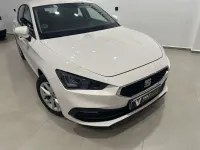 Usado Seat Leon Reference 116 CV (85 kW) 2022 Blanco Utilitario