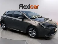 Usado Toyota Corolla Active 122 CV (89 kW) 2022 Verde Berlina