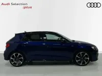 Usado Audi A1 Black Edition 116 CV (85 kW) 2025 Azul SUV