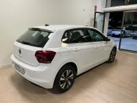 Usado VW Polo Life 95 CV (69 kW) 2021 Blanco Utilitario