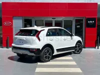 Usado Kia Niro 138 CV (101 kW) 2025 Blanco SUV