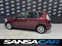 Usado Renault Scénic LIMITED 110 CV (80 kW) 2015 Granate Monovolumen