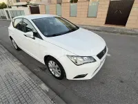 Usado Seat Leon CONNECT 110 CV (80 kW) 2016 Blanco Berlina