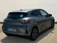Usado Renault Clio Techno 90 CV (66 kW) 2024 Utilitario