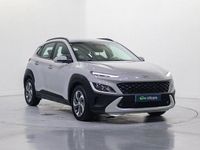 Usado Hyundai Kona 141 CV (103 kW) 2022 Gris SUV