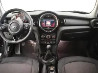 Usado Mini ONE 102 CV (75 kW) 2020 Negro Utilitario