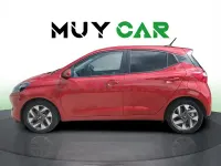 Usado Hyundai i10 64 CV (47 kW) 2024 Azul Utilitario