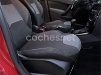 Usado Citroën C3 68 CV (50 kW) 2015 Granate Berlina