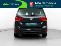 Usado VW Touran Edition 110 CV (80 kW) 2018 Negro Monovolumen