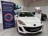 Usado Mazda 3 Active 105 CV (77 kW) 2011 Blanco Berlina