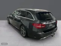 Usado Mercedes C220 194 CV (142 kW) 2021 Negro Familiar