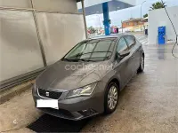 Usado Seat Leon Reference 110 CV (80 kW) 2016 Beige Berlina