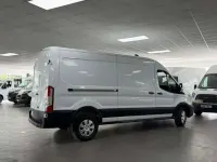Usado Ford Transit Trend 131 CV (96 kW) 2023 Blanco Van