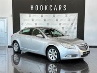Usado Opel Insignia Edition 131 CV (96 kW) 2011 Gris / plata Berlina