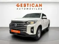 Usado SsangYong Musso 181 CV (133 kW) 2023 Blanco Pickup/Camioneta