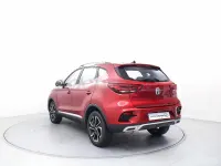 Usado MG ZS Luxury 111 CV (81 kW) 2025 Rojo SUV