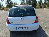 Usado Renault Clio II Authentique 70 CV (51 kW) 2007 Blanco Berlina