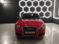 Usado Audi A3 Ambiente 140 CV (102 kW) 2006 Rojo Utilitario