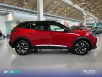 Usado Peugeot 2008 GT 155 CV (114 kW) 2022 Rojo SUV