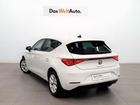 Używany Seat Leon Style 116 KM (85 kW) 2025 Biały Sedan/Limuzyna