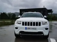 Usado Jeep Grand Cherokee Overland 250 CV (183 kW) 2014 Blanco SUV