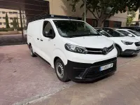 Usado Toyota Proace Business Edition 122 CV (89 kW) 2020 Blanco Monovolumen