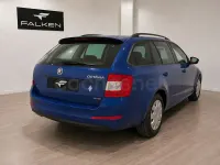 Usado Skoda Octavia Ambition 105 CV (77 kW) 2013 Azul Familiar