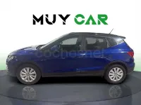 Usado Seat Arona Style 110 CV (80 kW) 2021 Azul SUV
