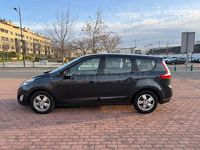 Usado Renault Grand Scénic III Bose Edition 130 CV (95 kW) 2010 Negro Monovolumen