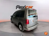Usado VW Caddy Beach 102 CV (75 kW) 2018 Gris Monovolumen