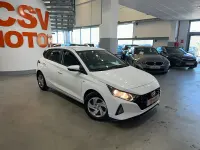 Usado Hyundai i20 101 CV (74 kW) 2021 Blanco Utilitario