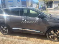 Usado Peugeot 3008 Active 225 CV (165 kW) 2022 Negro SUV