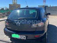 Usado Mazda 3 Active 110 CV (80 kW) 2004 Negro Berlina