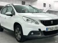 Usado Peugeot 2008 Active 100 CV (73 kW) 2016 Blanco SUV