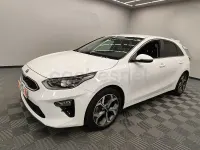 Usado Kia Ceed 136 CV (100 kW) 2021 Blanco Utilitario