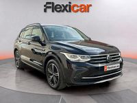 Usado VW Tiguan Life 150 CV (110 kW) 2021 Negro SUV